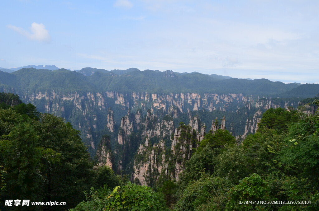 张家界奇峰异石壮美景观