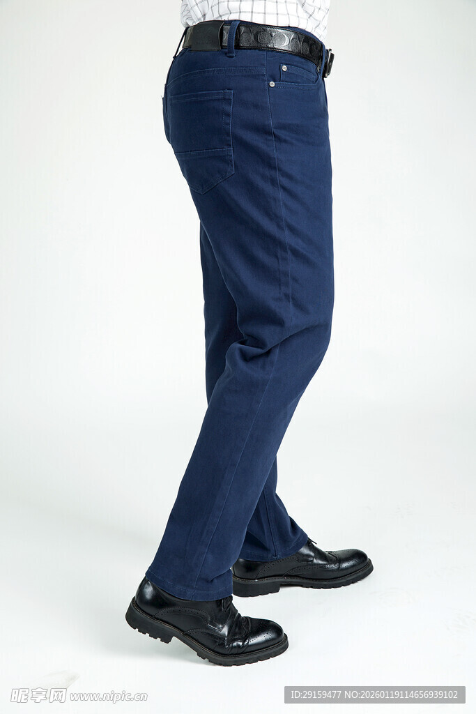男士深蓝色休闲长裤展示