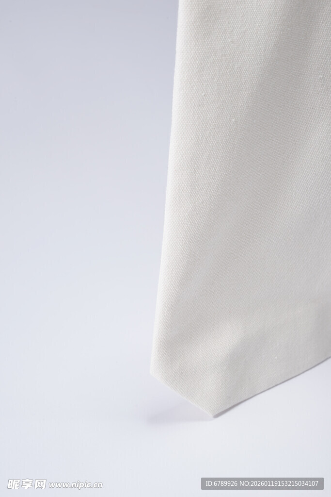 白色帆布袋侧面局部特写