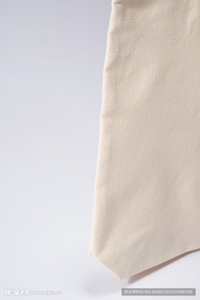 米色帆布袋边缘展示
