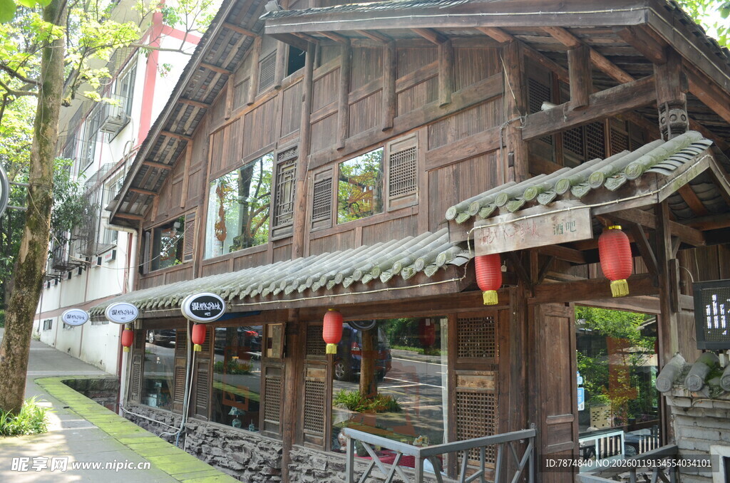 古朴木质传统风格店铺