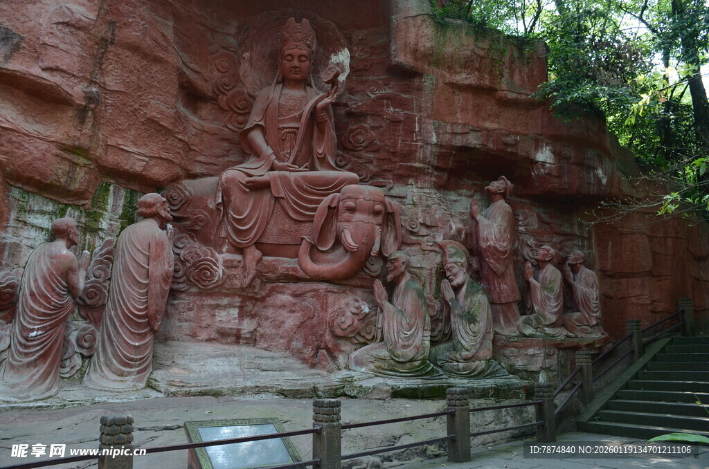 壮观石刻群雕景观