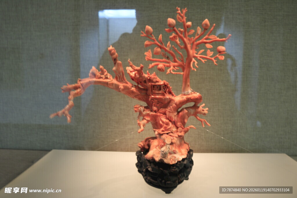 精美红珊瑚雕刻艺术品