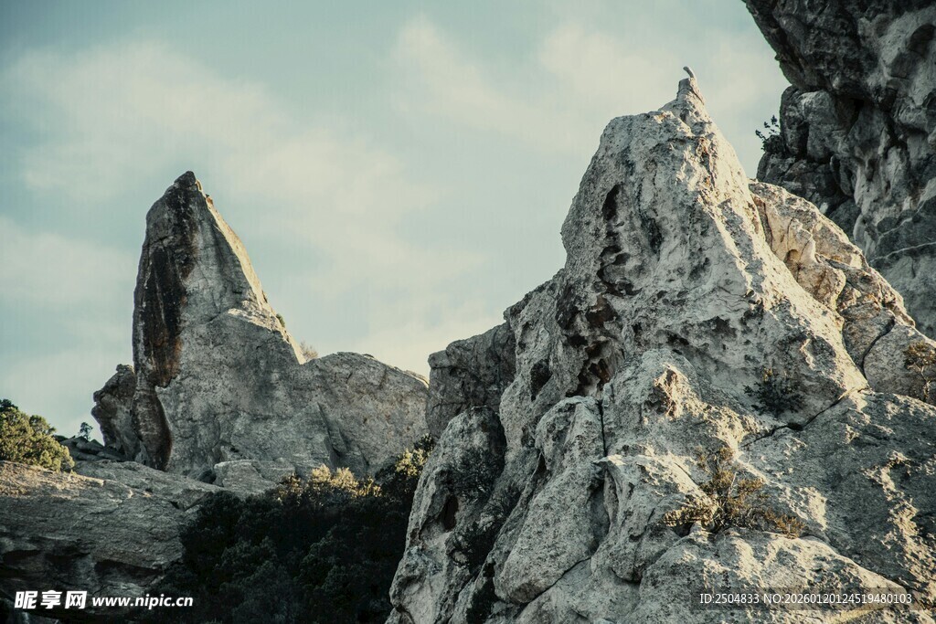 嶙峋怪石 尽显自然之奇