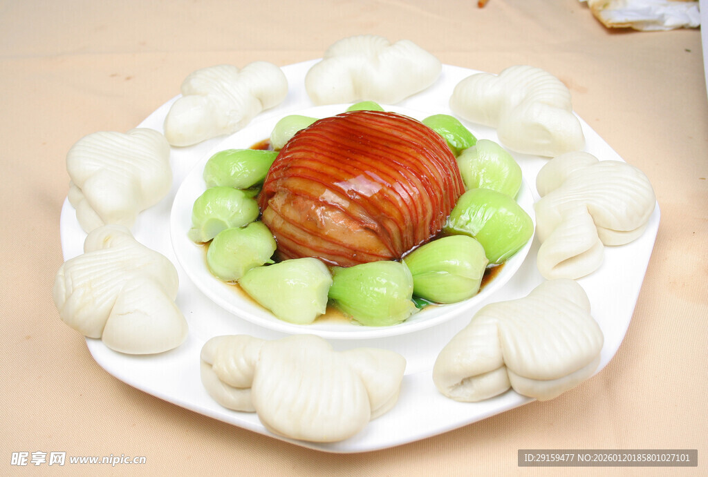 翡翠白玉围扣肉