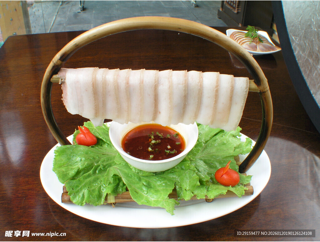 美味卷筒粉配特色蘸料