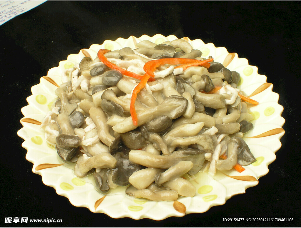 美味蟹味菇摆盘