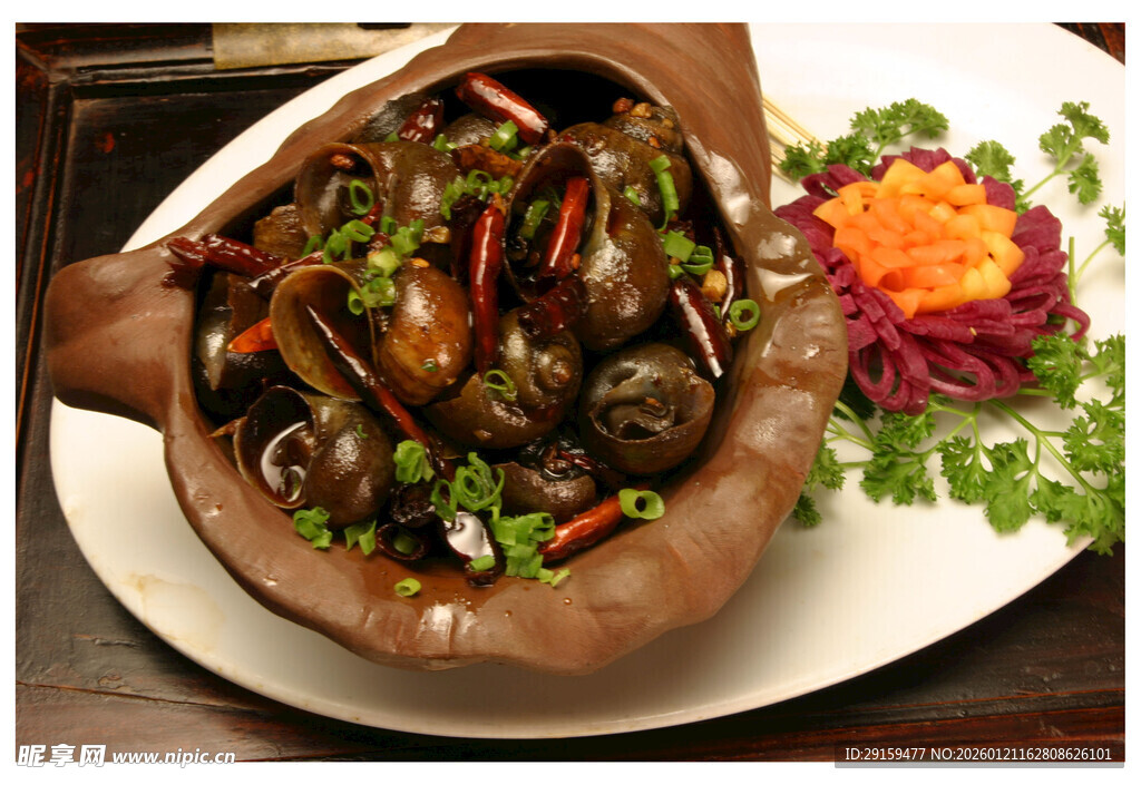 美味瓦罐炖菜
