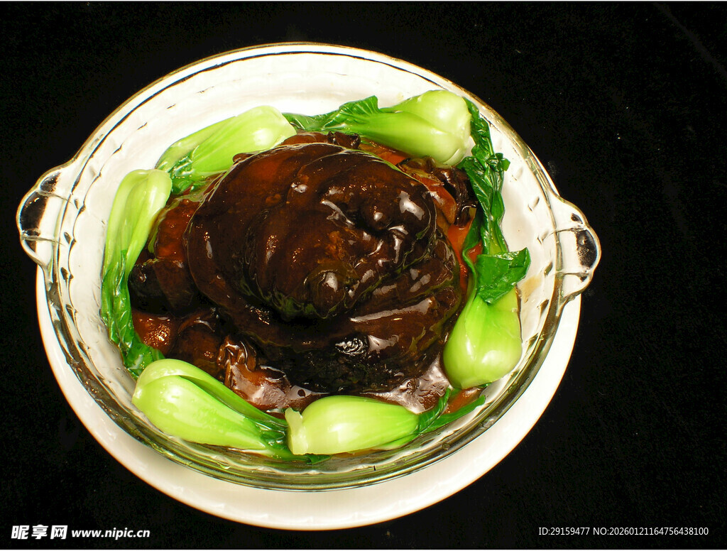 鲍汁扣辽参配青菜