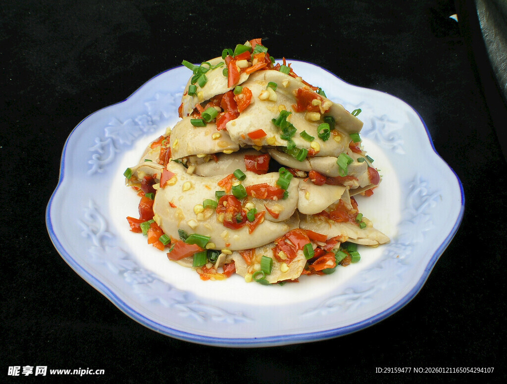 美味剁椒蒸鱼块