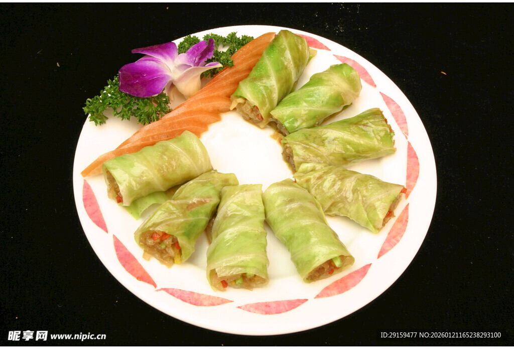 美味春卷摆盘精致