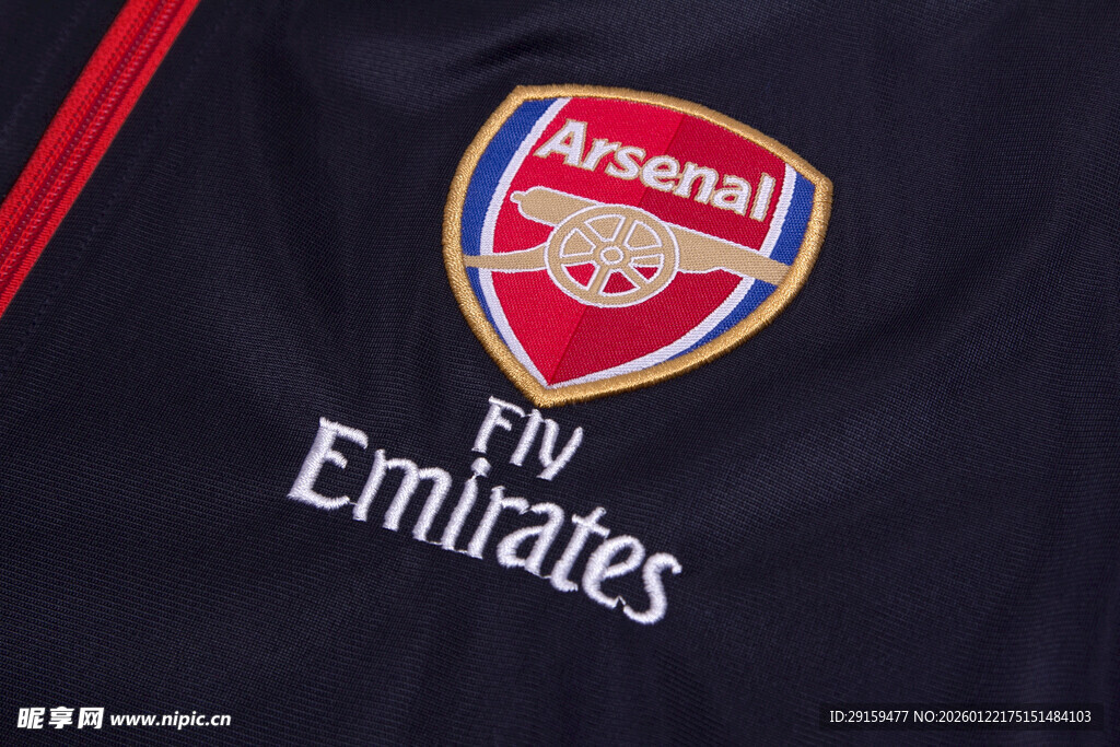 阿森纳球衣标志特写