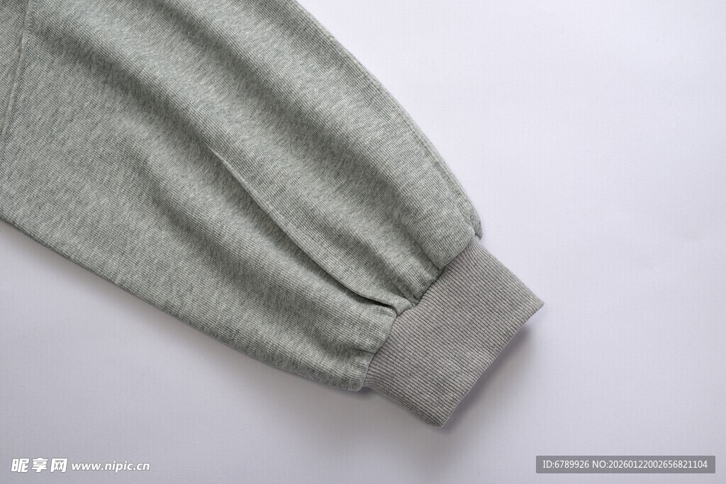 浅灰色袖口细节展示