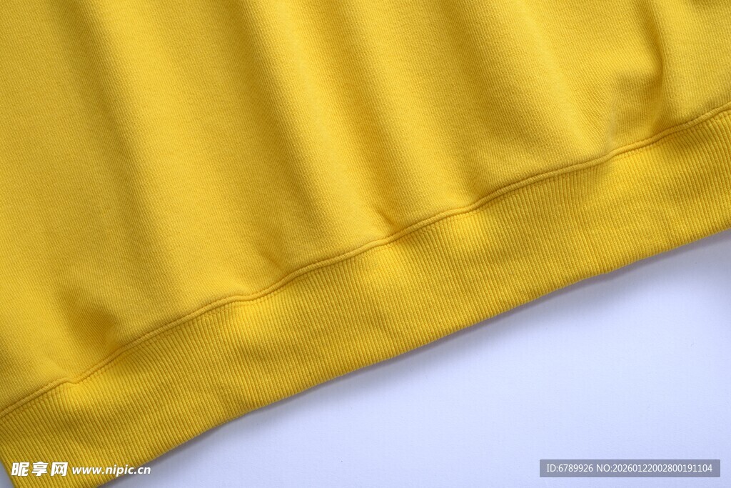 黄色卫衣下摆细节展示
