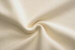 米白色柔软织物纹理特写