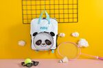 黄色电商场景下的熊猫图案背包