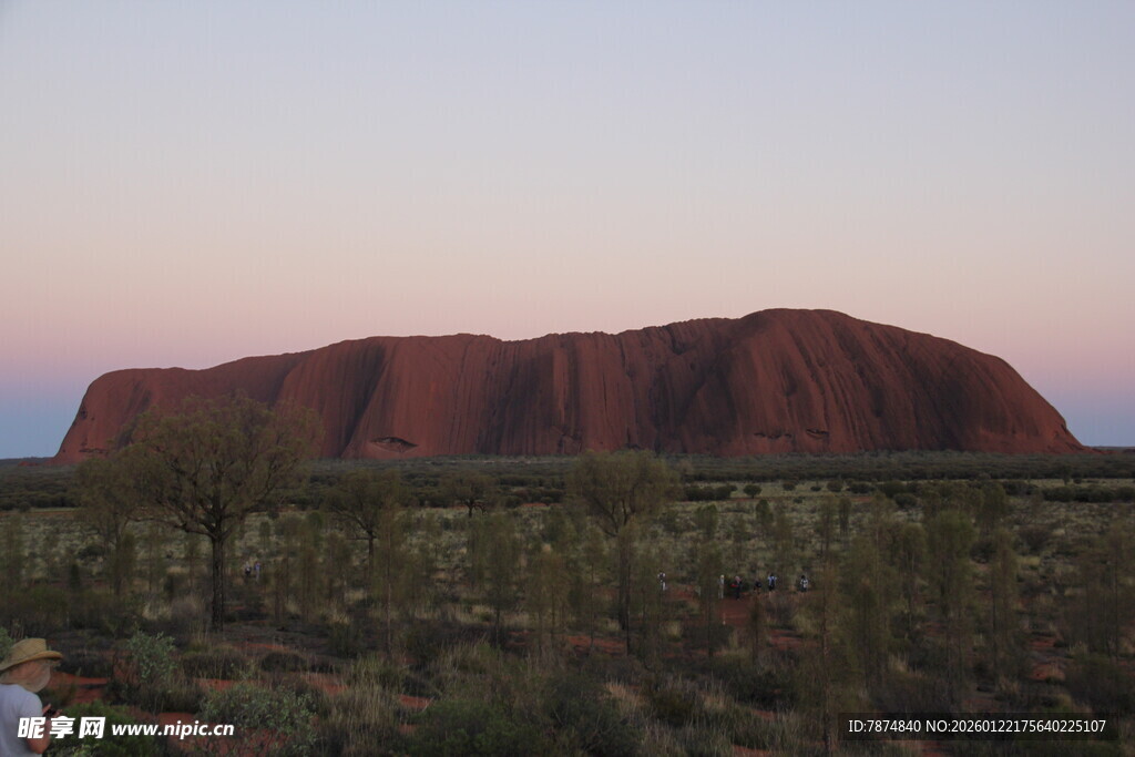 澳大利亚乌鲁鲁巨石景观
