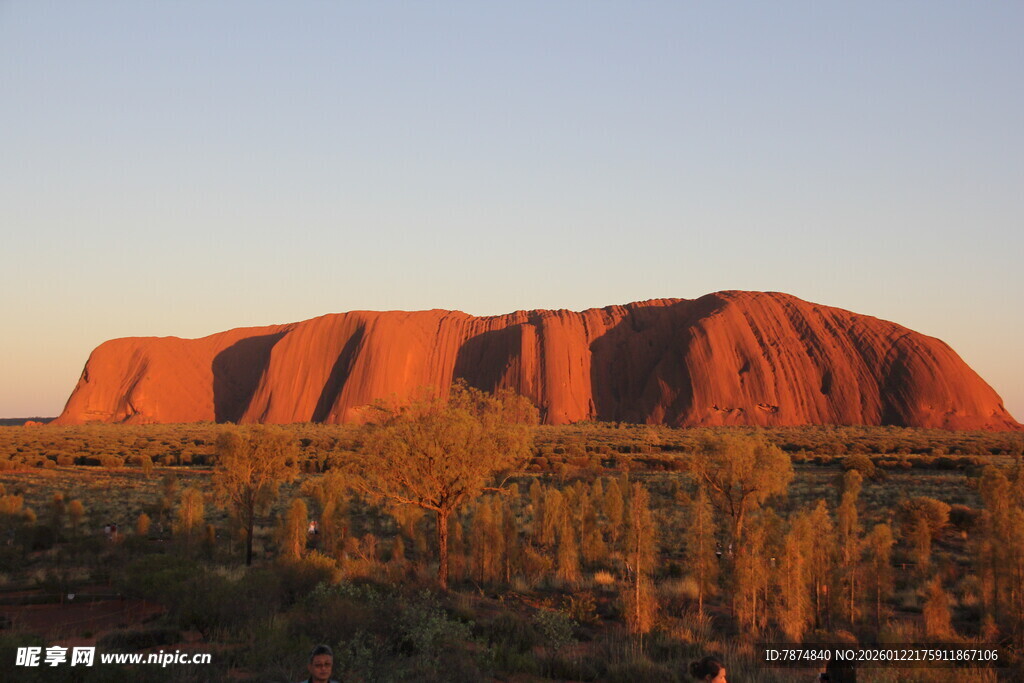 澳大利亚乌鲁鲁巨石景观