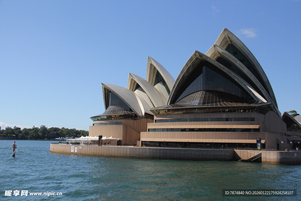 悉尼歌剧院近景