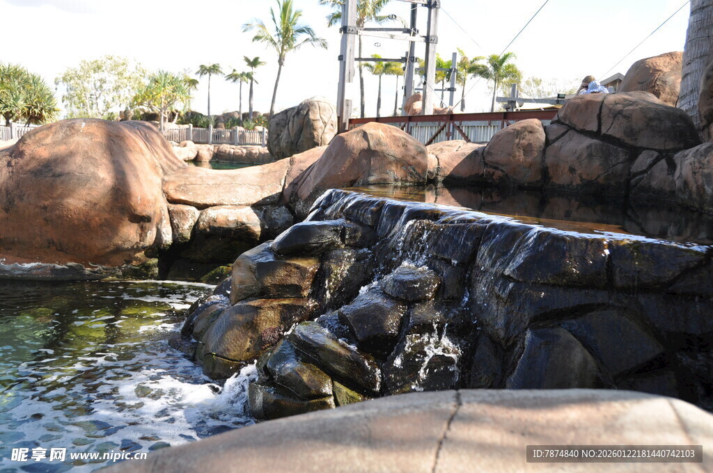 人工景观瀑布 岩石与流水
