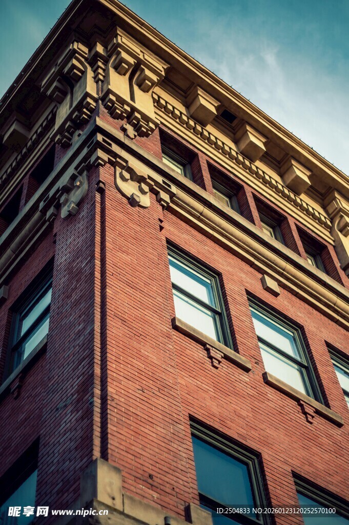 复古红砖建筑外观细节