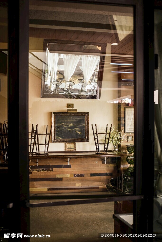 温馨雅致的室内 居一角