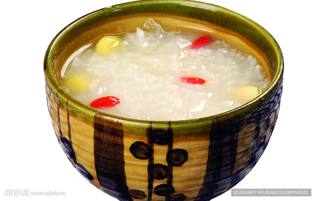 传统竹碗盛的特色甜汤