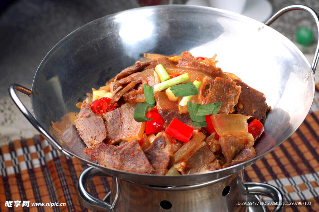 美味干锅牛肉片