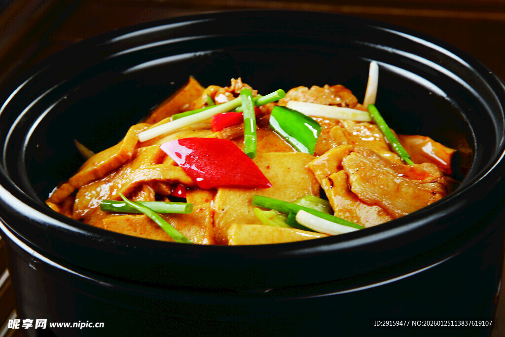 美味砂锅菜肴
