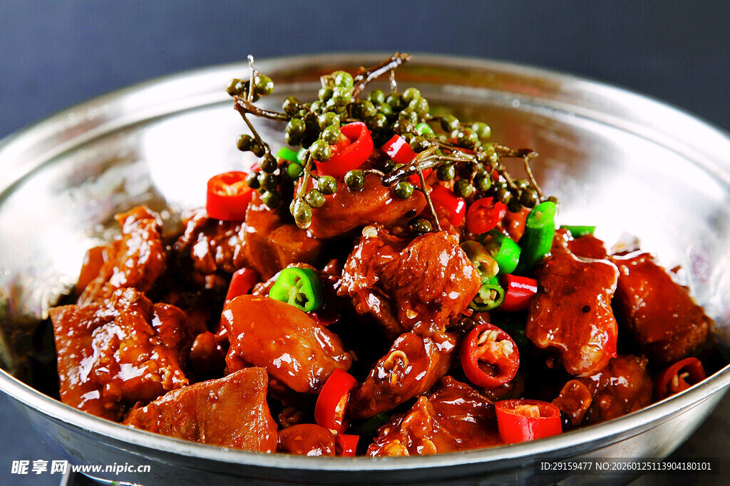 香辣美味干锅兔肉