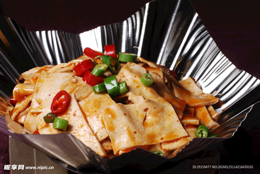 锡纸包裹的美味豆腐