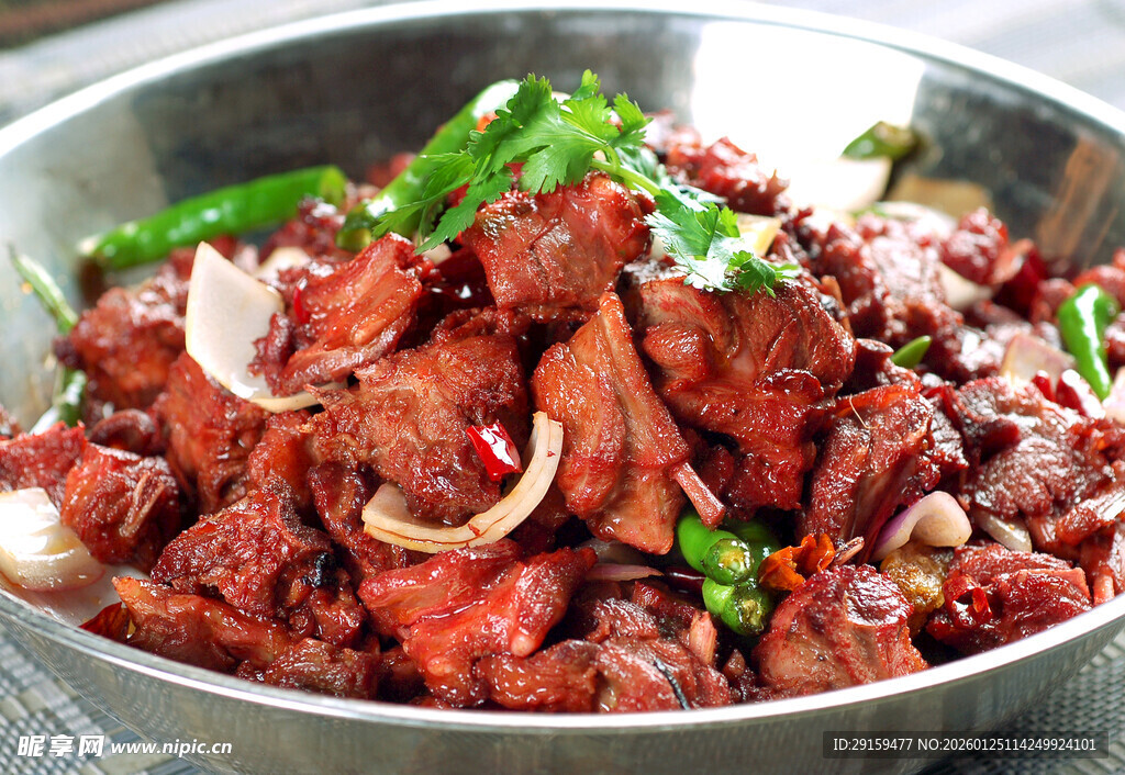 美味香辣牛肉锅