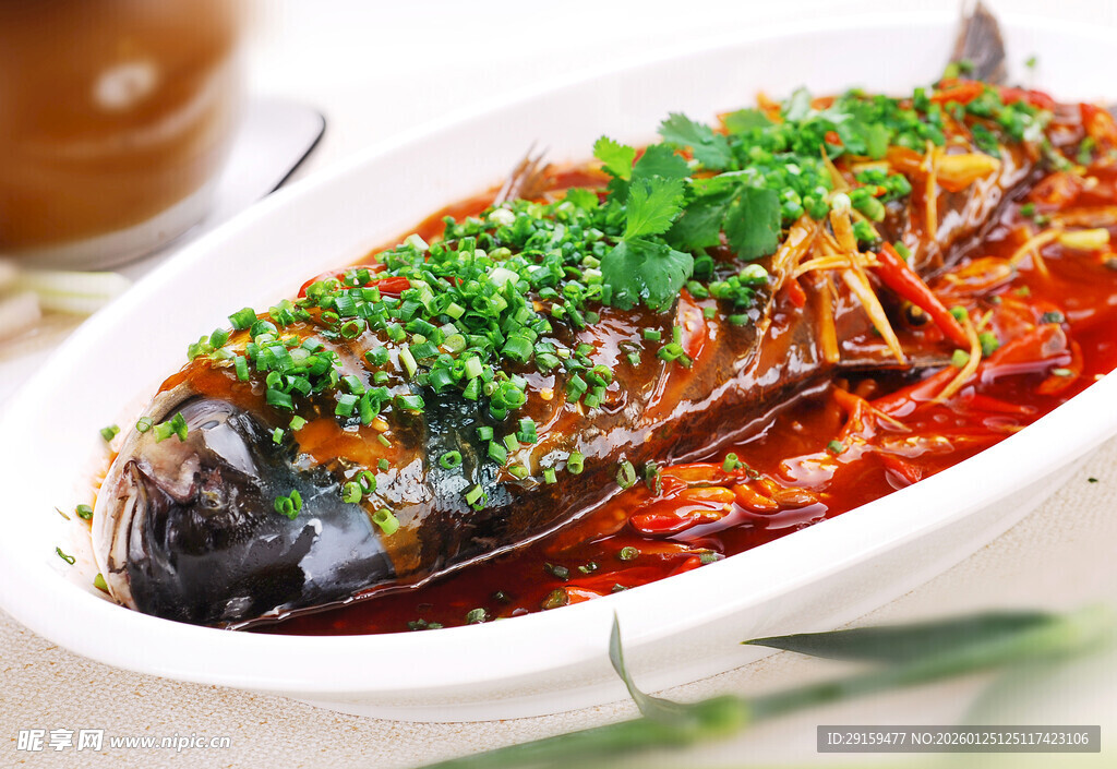 香辣美味的特色红烧鱼