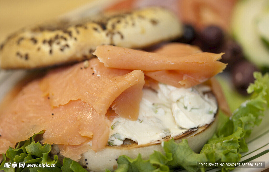 烟熏三文鱼贝果美食特写