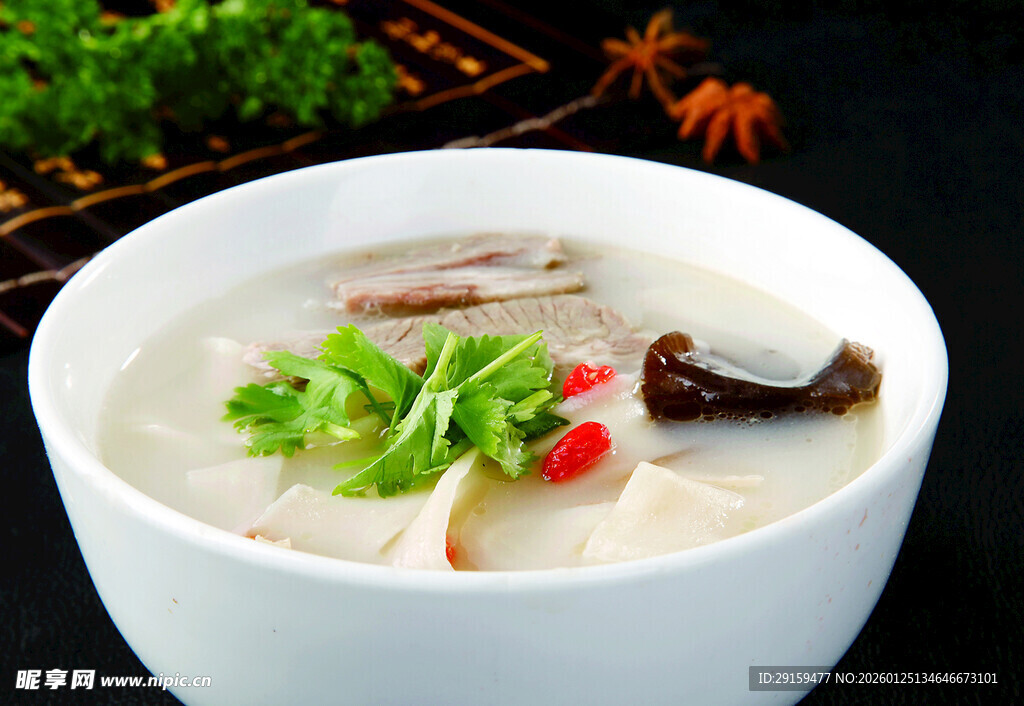 香浓美味的三鲜豆腐汤