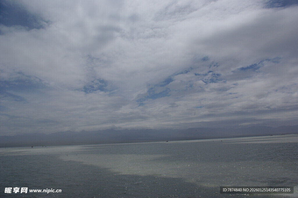 海上天空的壮丽云景