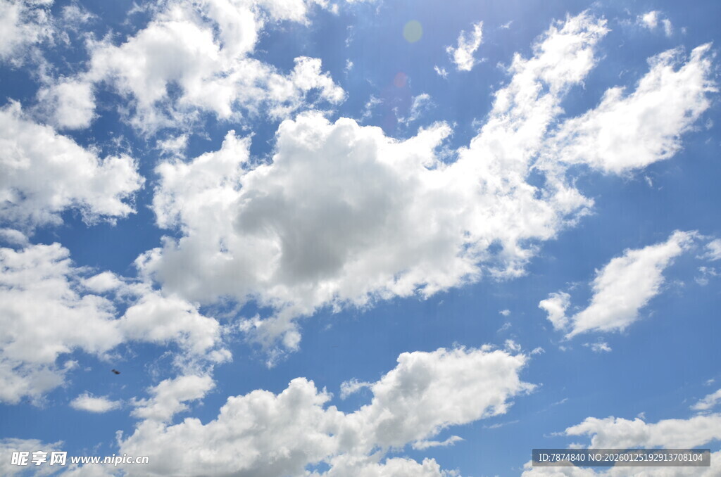 蓝天白云美景