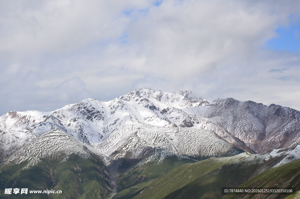 壮丽雪山美景