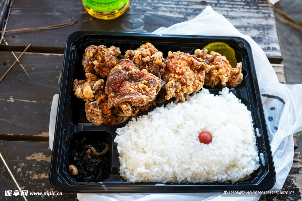 美味炸鸡米饭套餐