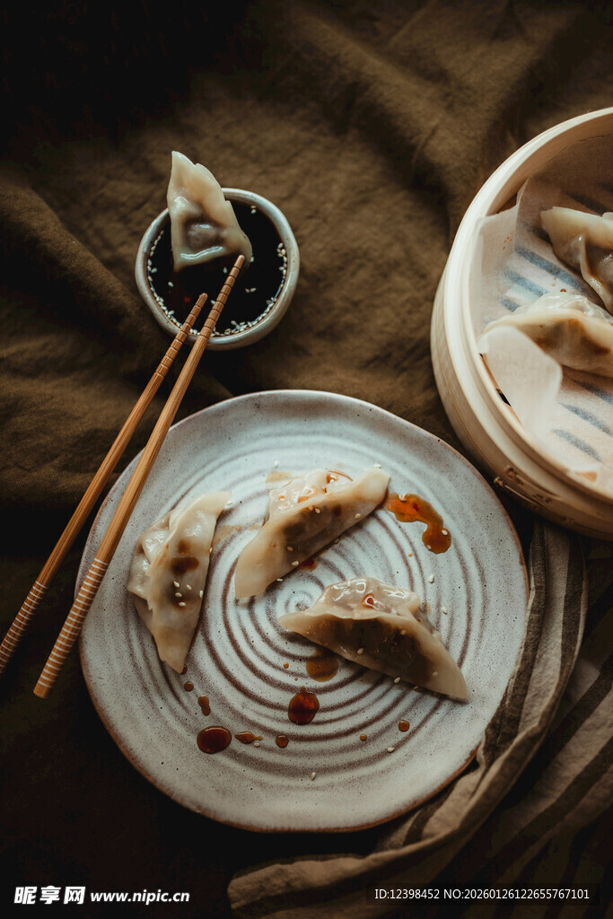 精致中式点心摆拍画面