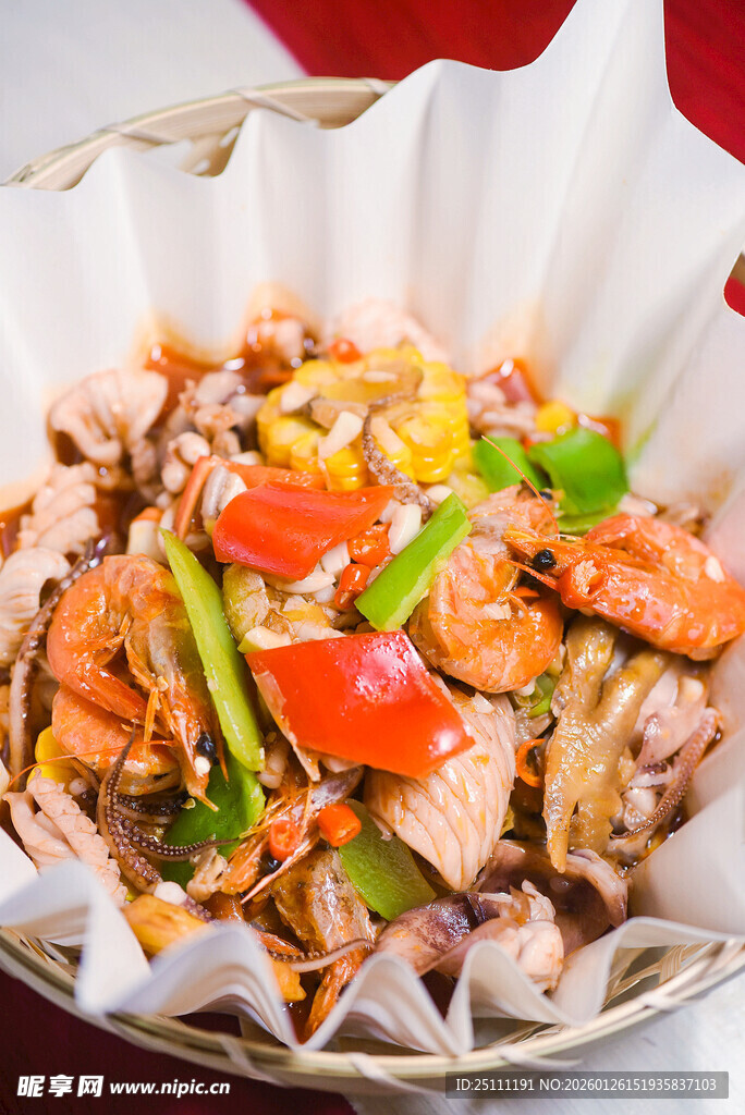 鲜香美味海鲜纸锅