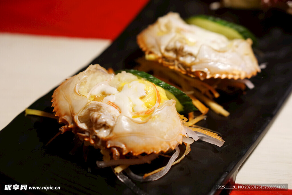 美味蒜蓉烤蟹黄