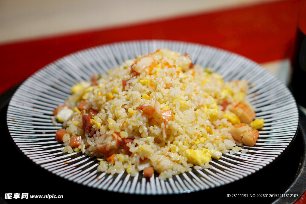 美味虾仁玉米炒饭