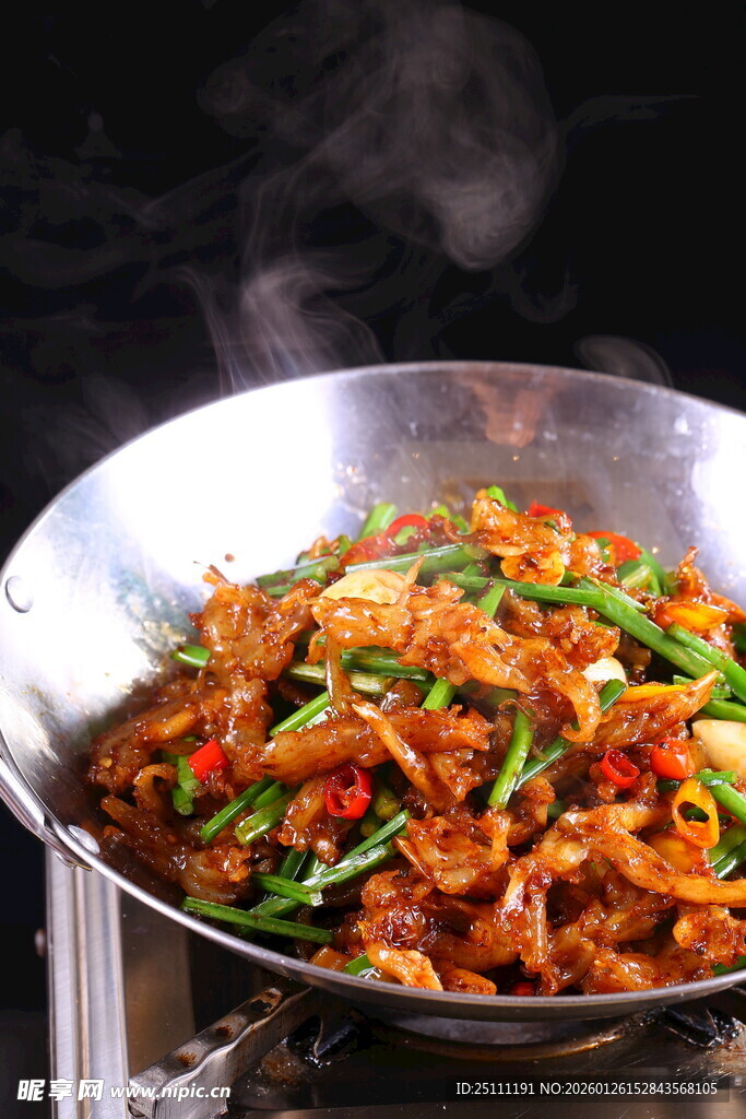 美味干锅鸭脚筋