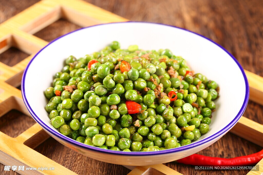 鲜嫩川豆炒肉泥
