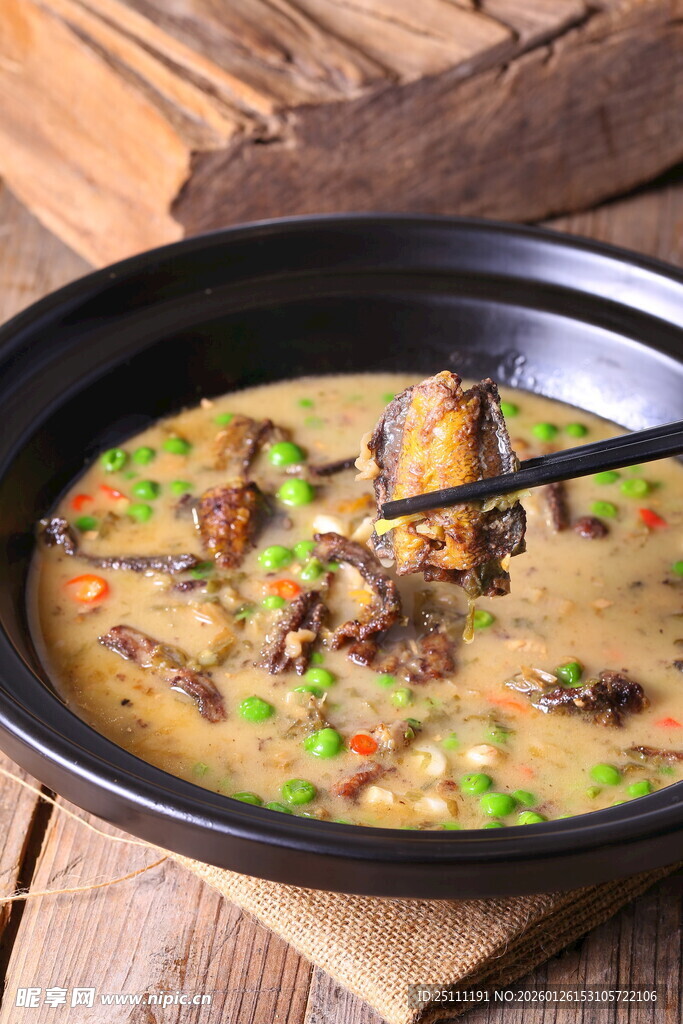 香浓川豆炖鳝鱼