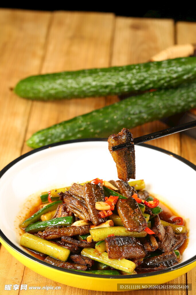 香辣黄瓜炒鳝鱼