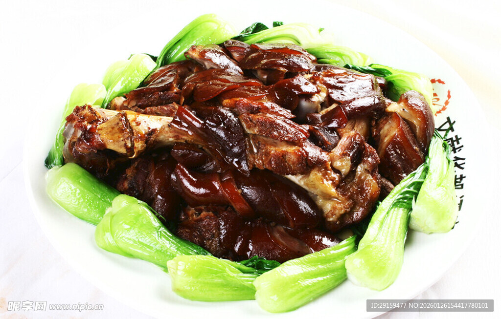 红烧排骨摆盘精致