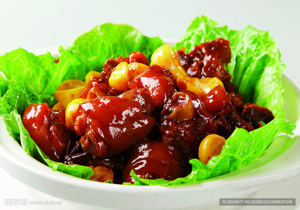 美味糖醋排骨配生菜