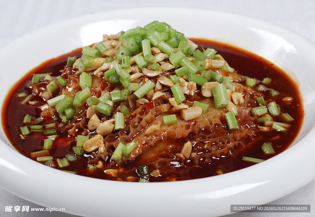 香辣可口的凉拌鸡肉